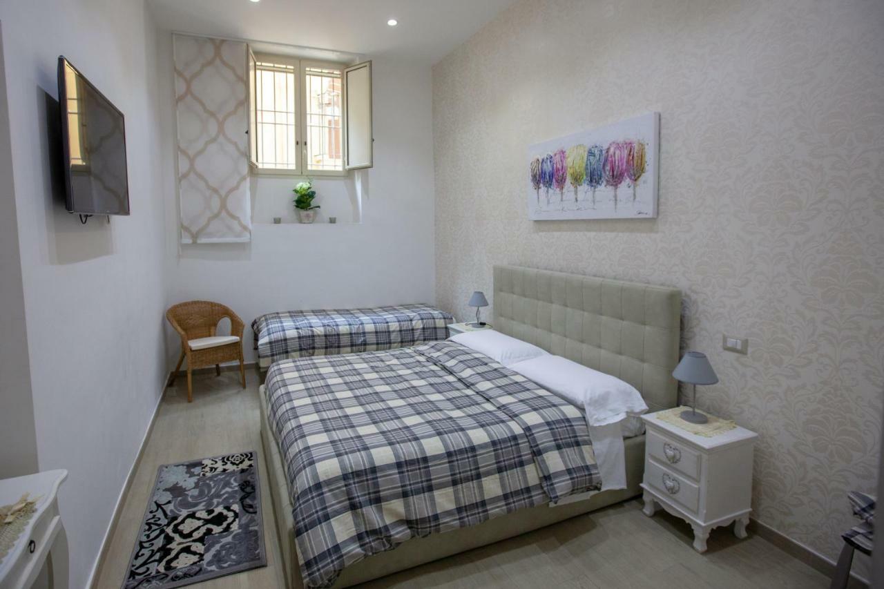 Garibaldi House Apartment Naples Exterior photo